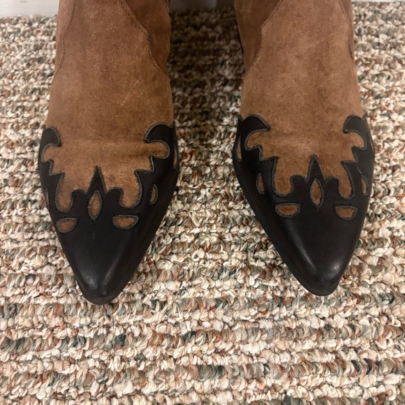 MENS SIZE 8  Brown and Black Western Style Ankle Boots main image 7